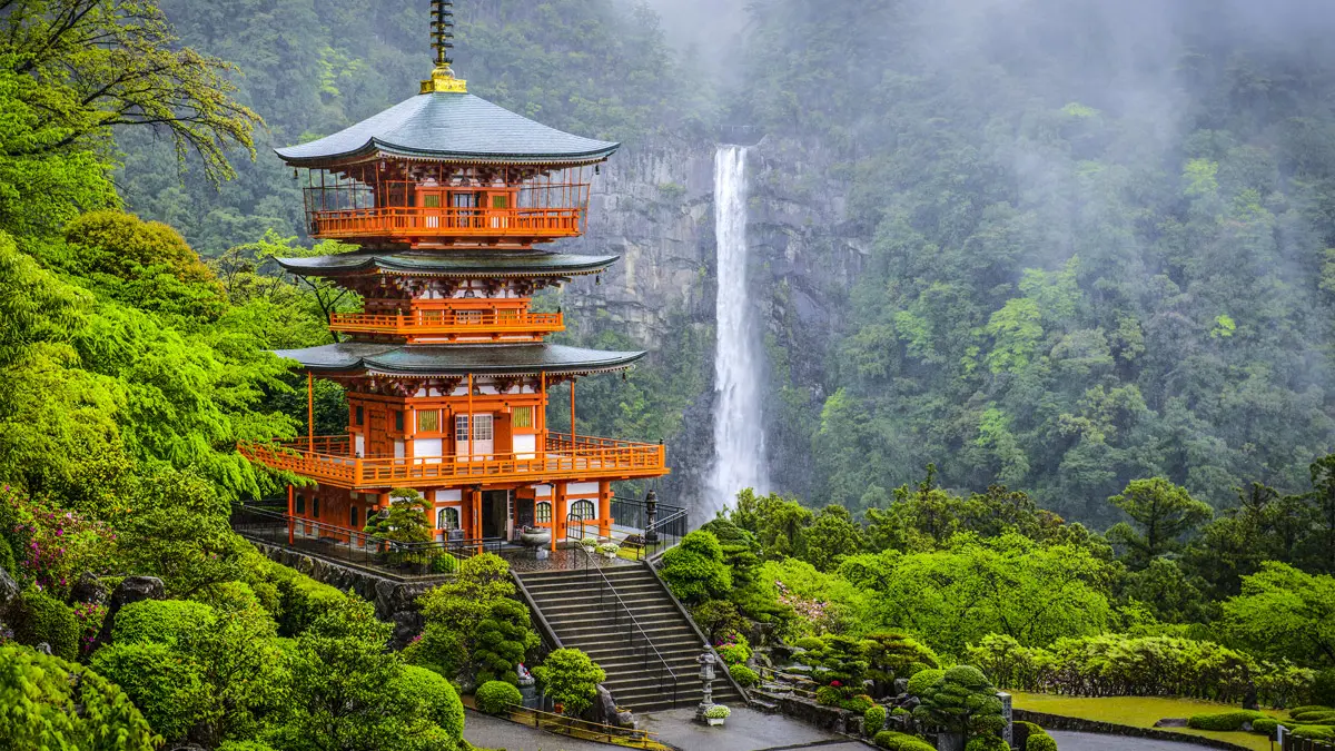 Japan’s Sacred Temples: A Guide to the Best Kept Secrets