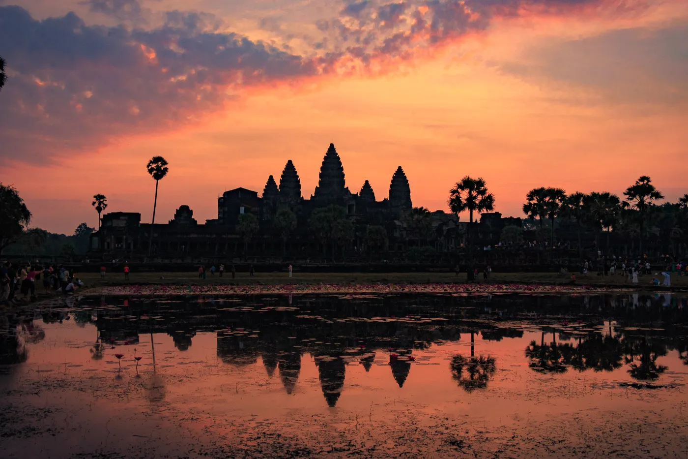 Best Time To Photograph The Sunrise At Pre Rup Temple